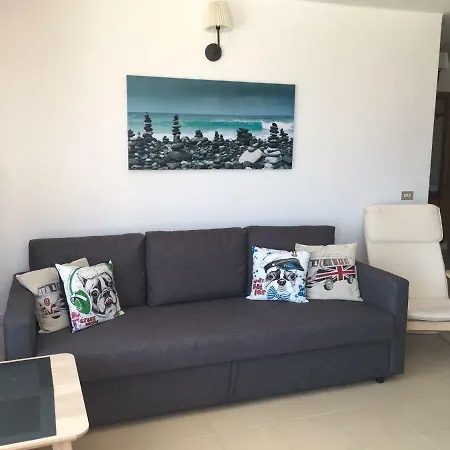 Andylins Place 102 *