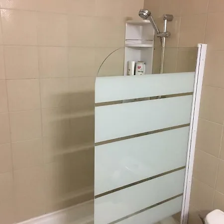 Andylins Place 102 *